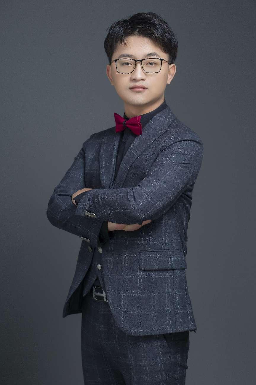 踐行入黨誓言，永葆赤子之心。 ——記天易中學(xué)音樂教研組長尋念老師