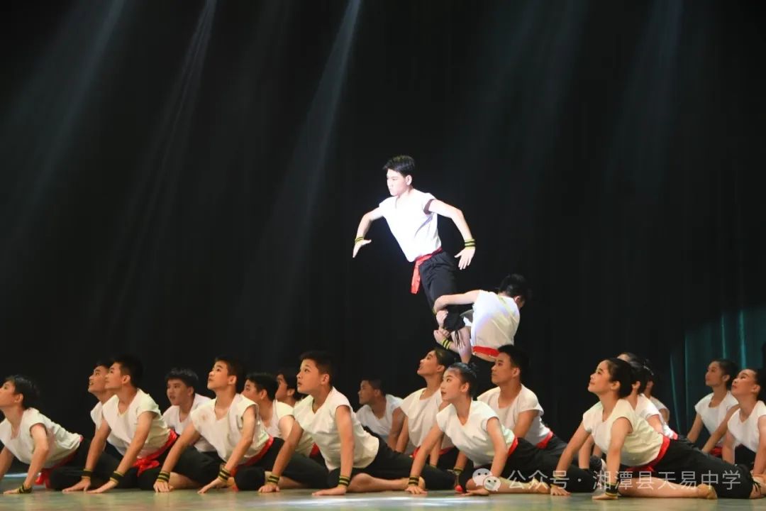 “浪遏飛舟”——天易中學(xué)音樂組捷報頻傳